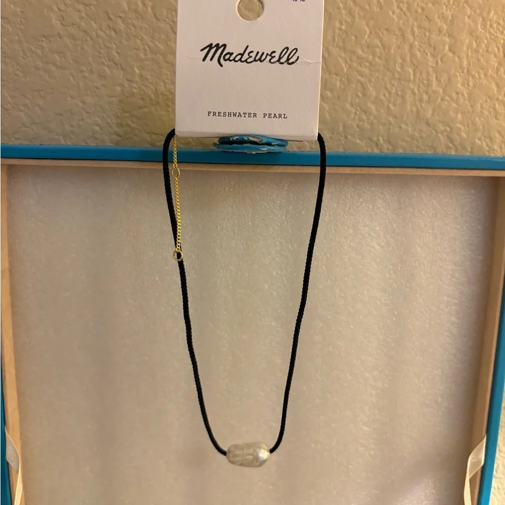 BRAND NEW Madewell Organic Freshwater Pearl Cord Necklace - Picture 5 of 11